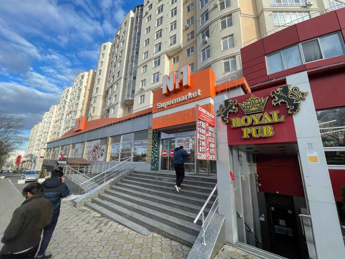 Comfortable Apartment With A Panoramic View Chişinău Esterno foto